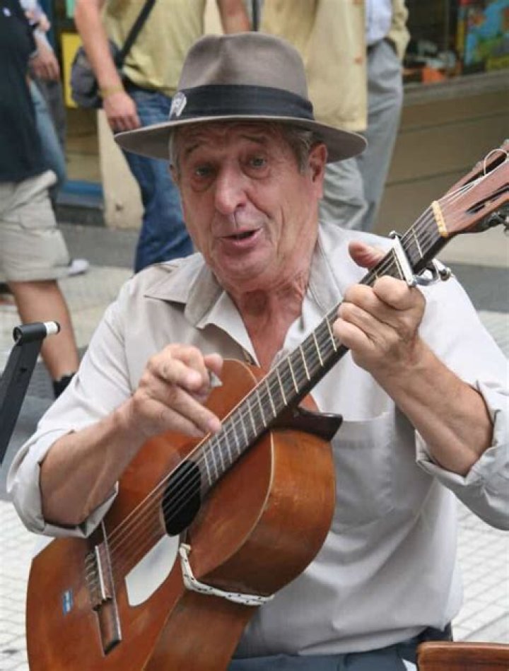 10 Musicians Whose Memorabilia You Can Profit From