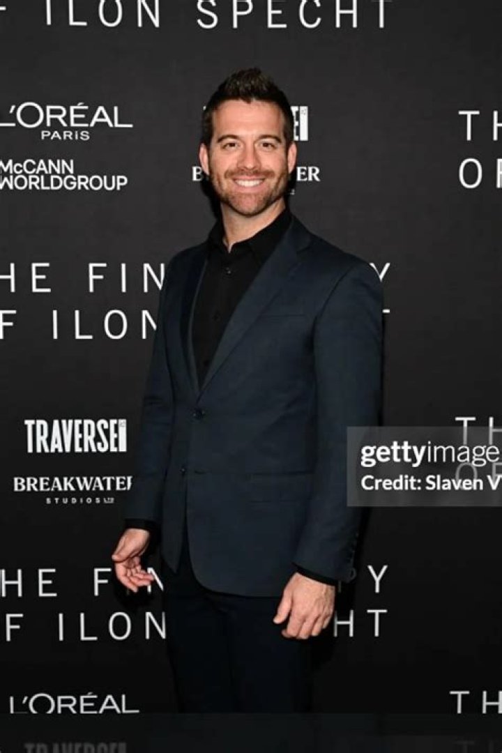 Alan Bagh Net Worth | Celebrity Net Worth