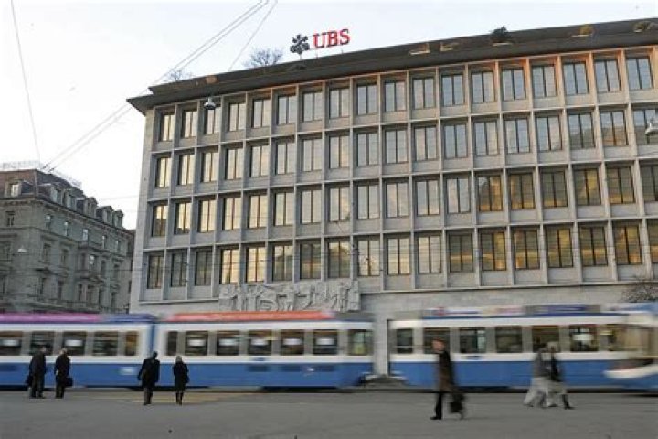 An Estimated $214 Billion In Russian Wealth Is Currently Being Kept In Swiss Banks