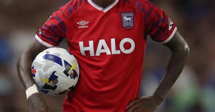 Ashley Young Net Worth | Celebrity Net Worth