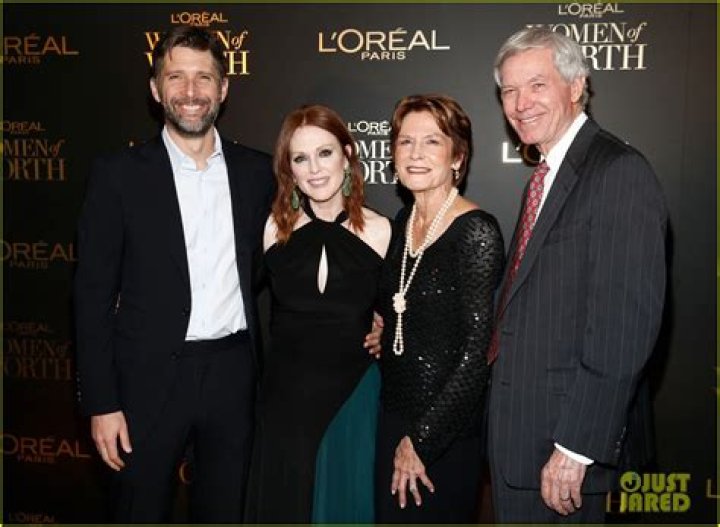 Bart Freundlich Net Worth | Celebrity Net Worth