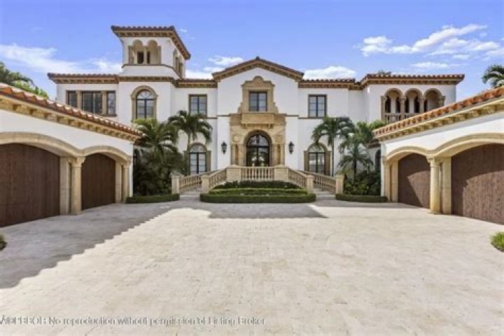 Beyonce And Jay-Z Lose Bidding War For Absolutely Insane Beverly Hills Megamansion