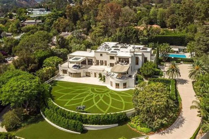 Billionaire Chanchai Ruayrungruang Cuts Price Of Beverly Hills Mansion From $24.95 Million To $22.5 Million