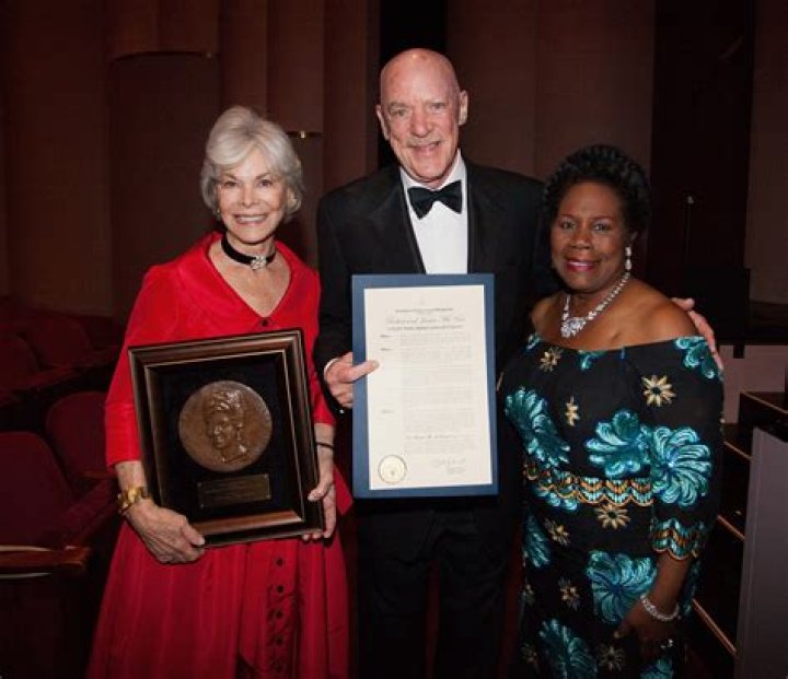 Bob McNair Net Worth | Celebrity Net Worth