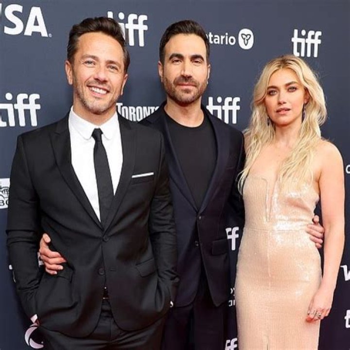 Brett Goldstein Net Worth | Celebrity Net Worth