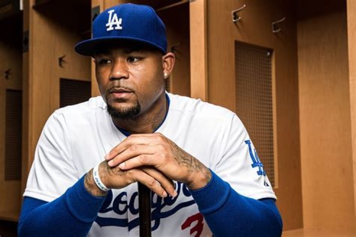 Carl Crawford Just Got Benched... But The Dodgers Are Still Paying Him Like A Star