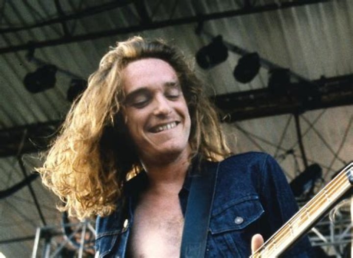 Cliff Burton Net Worth | Celebrity Net Worth