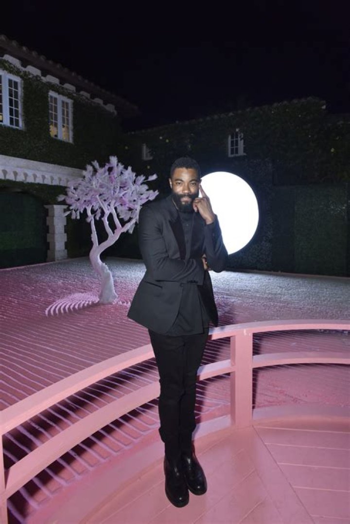 Daniel Arsham Net Worth | Celebrity Net Worth