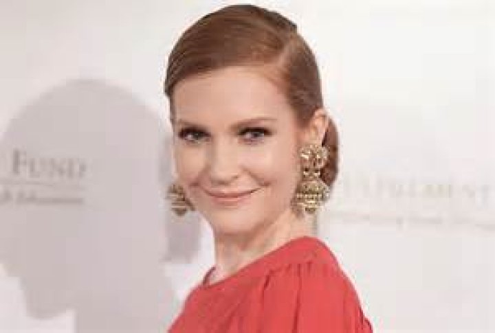Darby Stanchfield Net Worth | Celebrity Net Worth