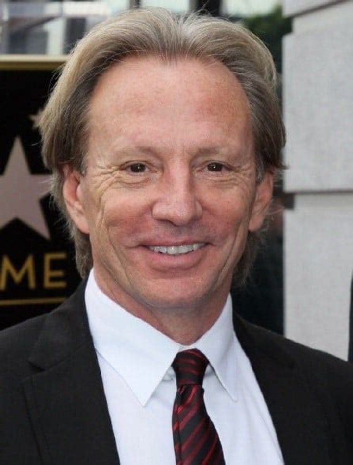Dewey Bunnell Net Worth | Celebrity Net Worth