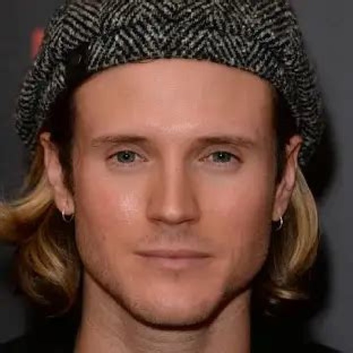 Dougie Poynter Net Worth | Celebrity Net Worth