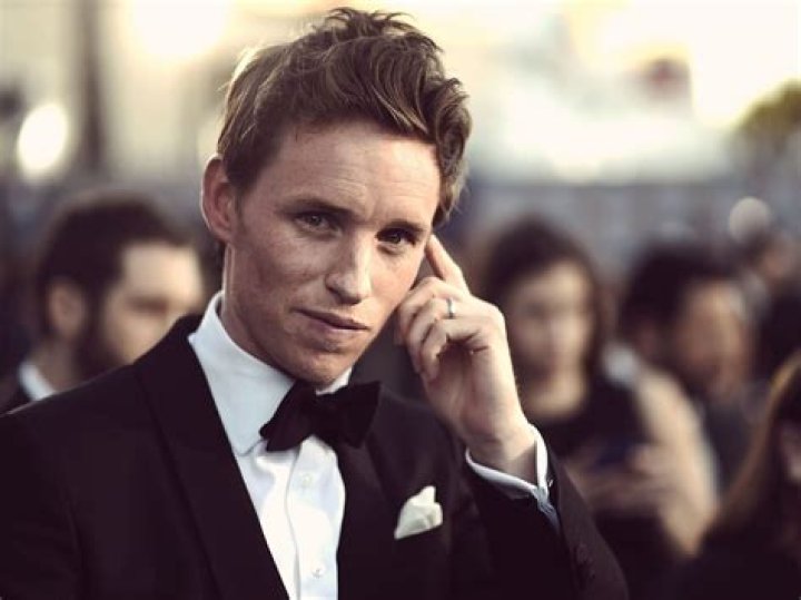 Eddie Redmayne Net Worth | Celebrity Net Worth