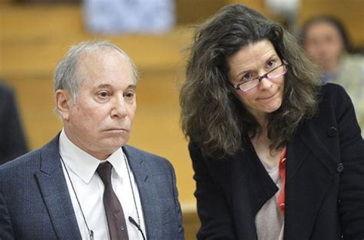 Edie Brickell Net Worth | Celebrity Net Worth