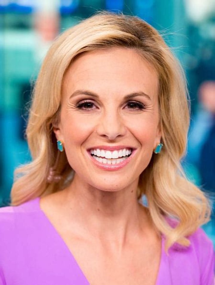 Elisabeth Hasselbeck Net Worth | Celebrity Net Worth