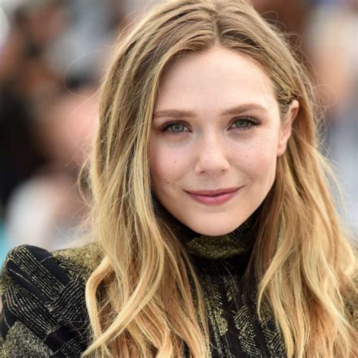 Elizabeth Olsen Net Worth | Celebrity Net Worth