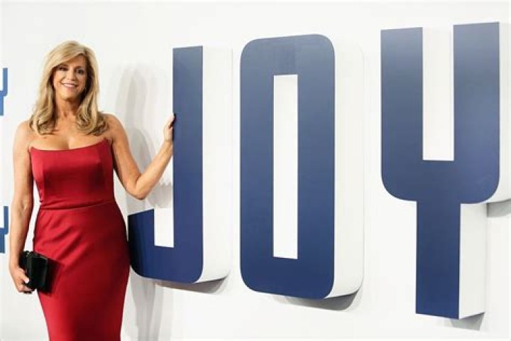 From Struggling Single Mom To Millionaire Inventor – The Joy Mangano Story