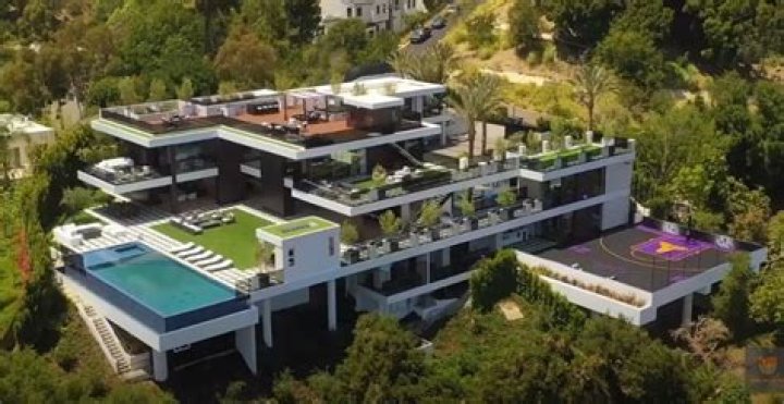 Hedge Fund Billionaire Pays $44 Million For What Might Be The Most Ridiculous Mansion In Los Angeles