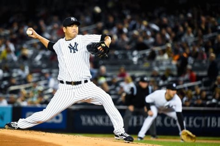 Hiroki Kuroda Net Worth | Celebrity Net Worth