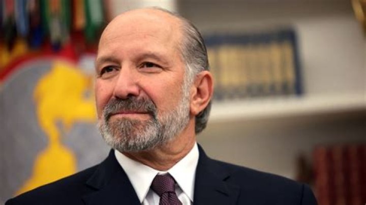 Howard Lutnick Net Worth | Celebrity Net Worth