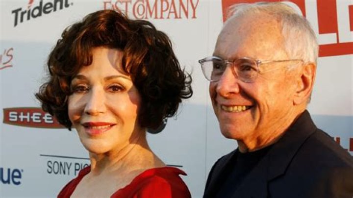 Johnny Rzeznik Net Worth | Celebrity Net Worth