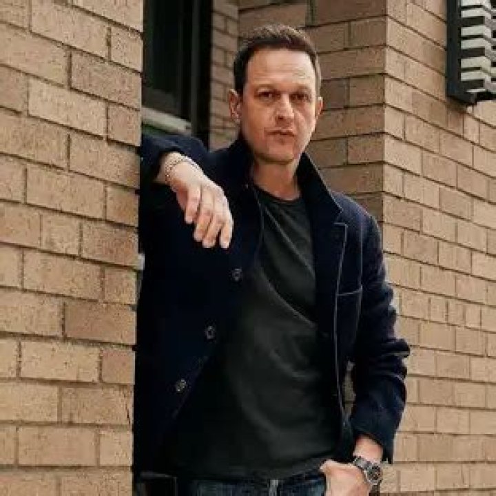 Josh Charles Net Worth | Celebrity Net Worth