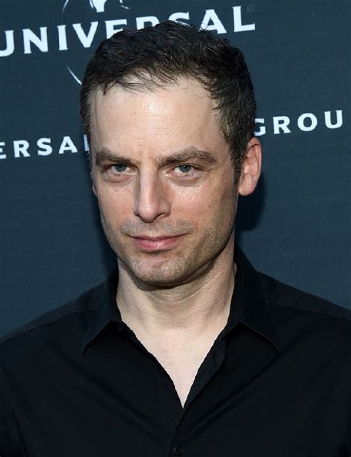 Justin Kirk Net Worth | Celebrity Net Worth