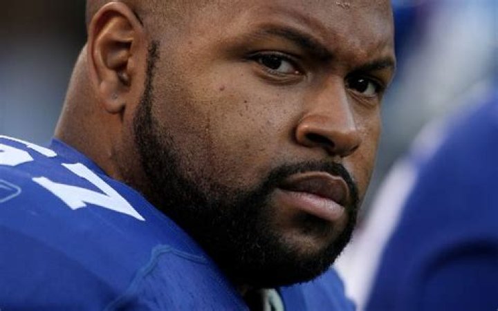 Kareem McKenzie Net Worth | Celebrity Net Worth