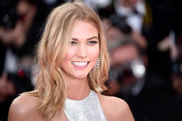 Karlie Kloss Net Worth | Celebrity Net Worth