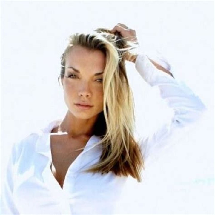 Kimberly Holland Net Worth | Celebrity Net Worth