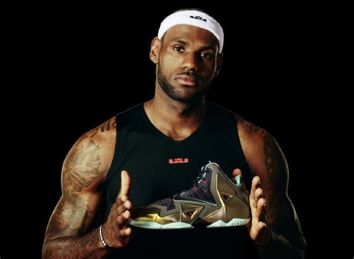 LeBron James Just Signed A Lifetime Deal With Nike – The Largest Athlete Deal In Nike History