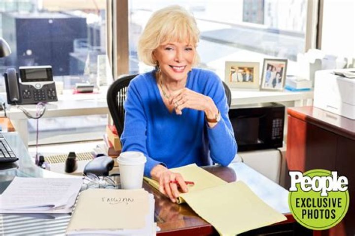 Lesley Stahl Net Worth | Celebrity Net Worth
