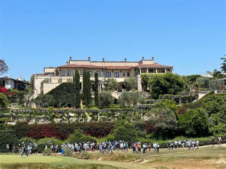 Lionel Richie's House Was Rented Out For A ***Literally Unbelievable*** Amount For The US Open