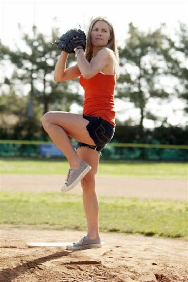 Maggie Lawson Net Worth | Celebrity Net Worth