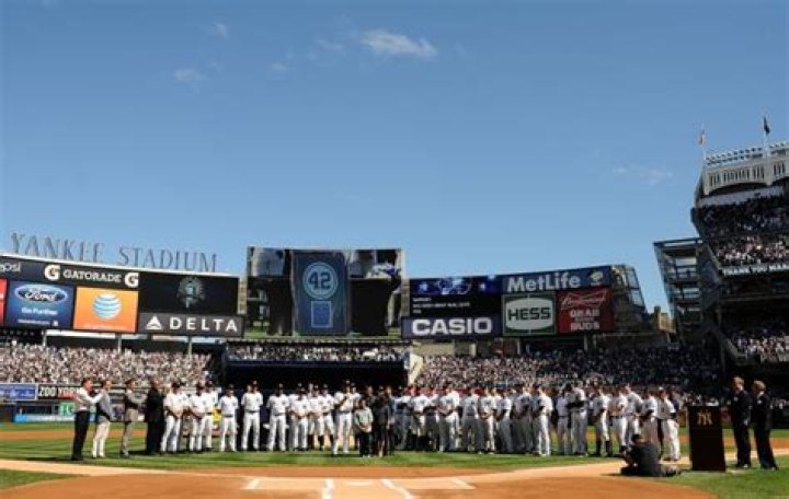 Mai Satoda Net Worth | Celebrity Net Worth