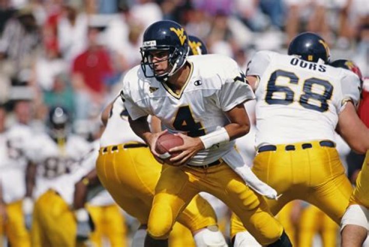 Marc Bulger Net Worth | Celebrity Net Worth