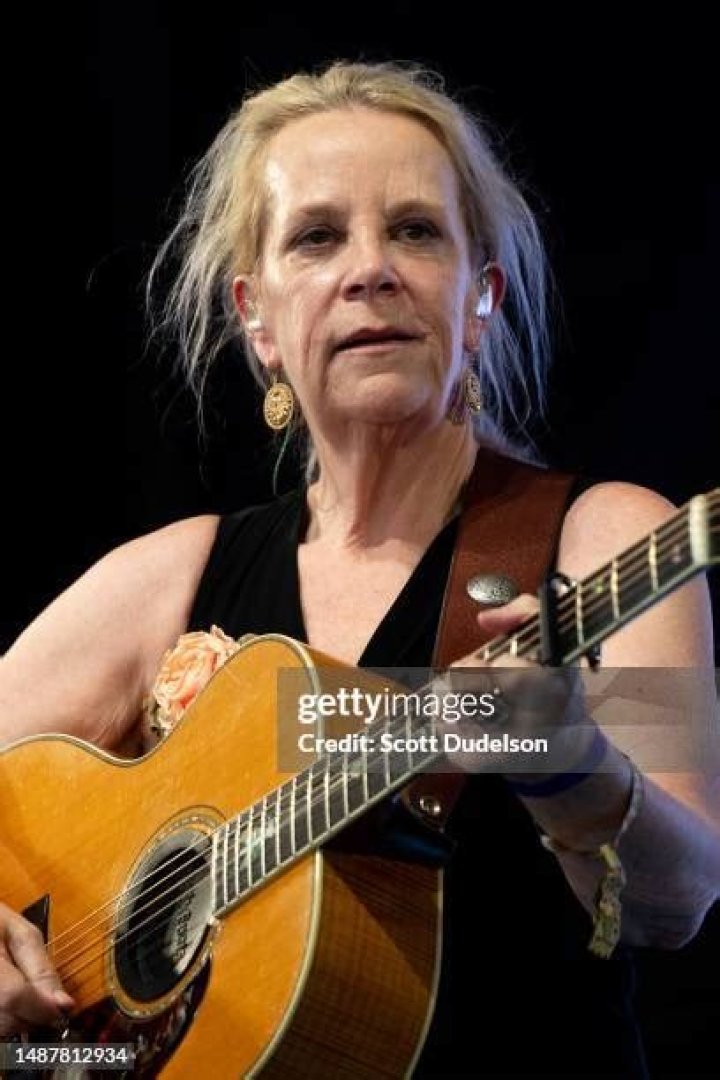 Mary Chapin Carpenter Net Worth
