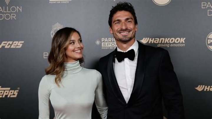 Mats Hummels Net Worth | Celebrity Net Worth