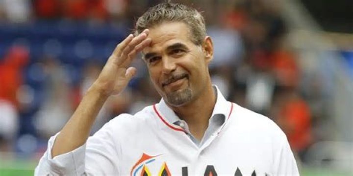 Mike Lowell Net Worth | Celebrity Net Worth