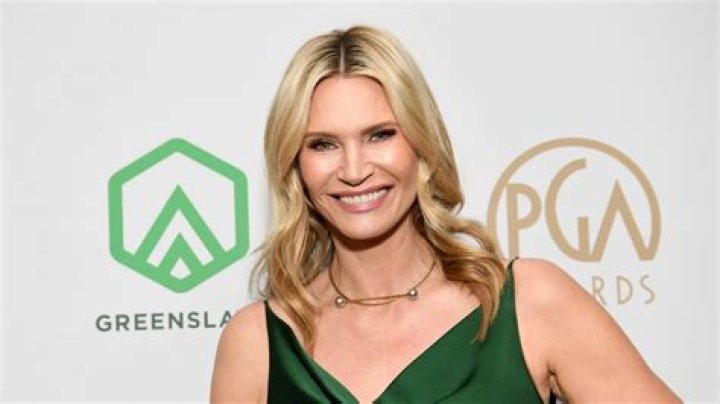 Natasha Henstridge Net Worth | Celebrity Net Worth