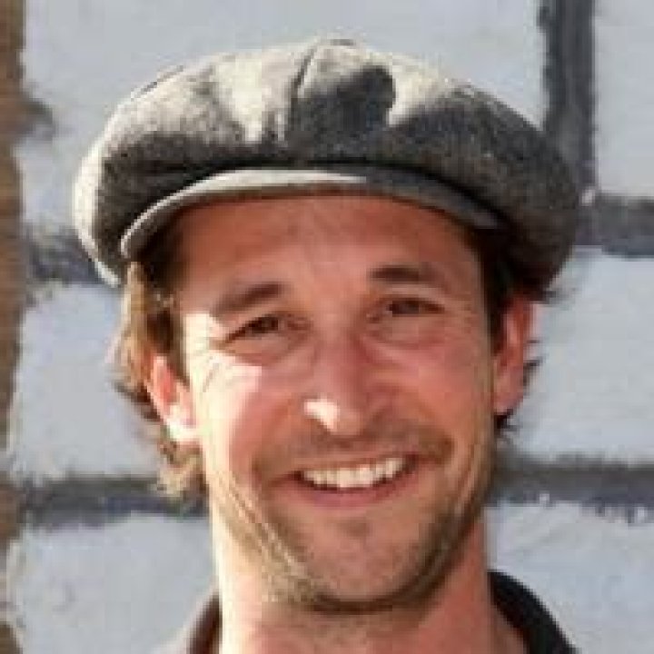 Noah Wyle Net Worth | Celebrity Net Worth