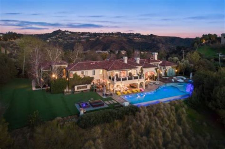 Real Life Beverly Hillbillies Mansion Listed For $350 Million