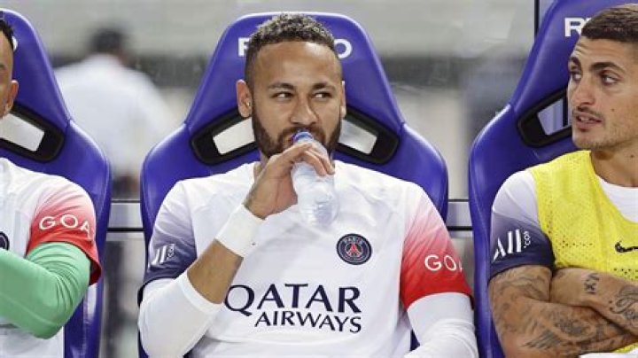 PSG Reportedly Willing To Pay World Record Transfer Fee To Acquire Neymar