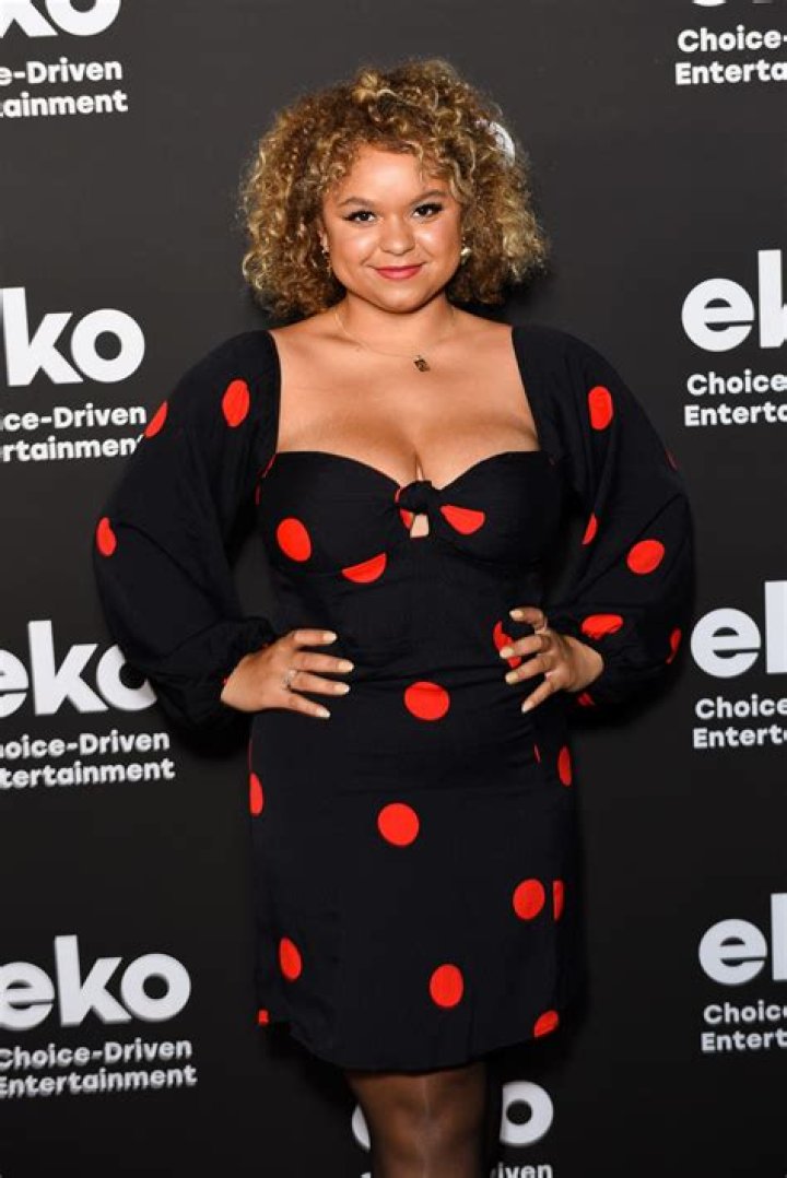 Rachel Crow Net Worth | Celebrity Net Worth
