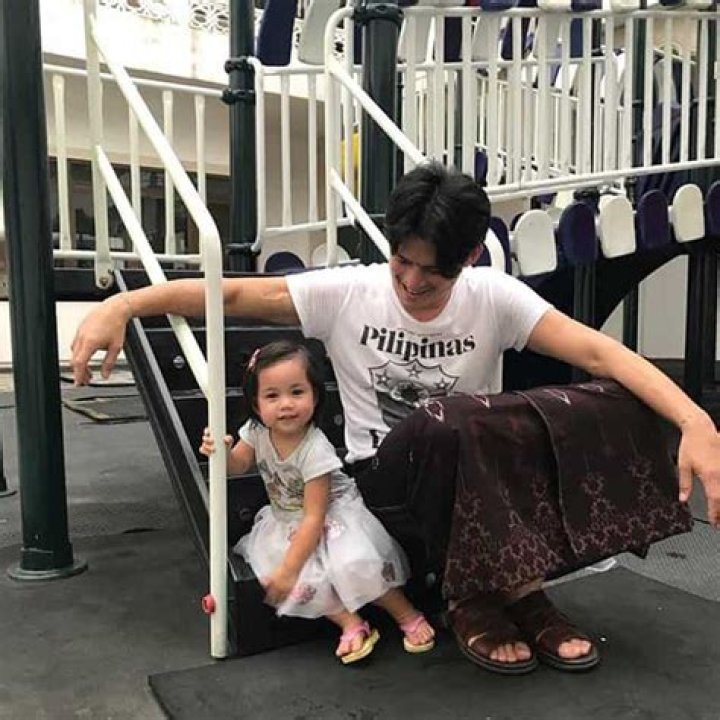 Robin Padilla Net Worth | Celebrity Net Worth