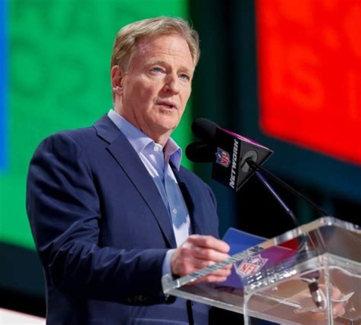 Roger Goodell Just Took His Third Consecutive Annual Pay Cut, But His Career Earnings Are Still ENORMOUS