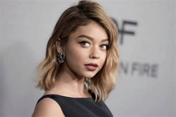 Sarah Hyland Net Worth | Celebrity Net Worth