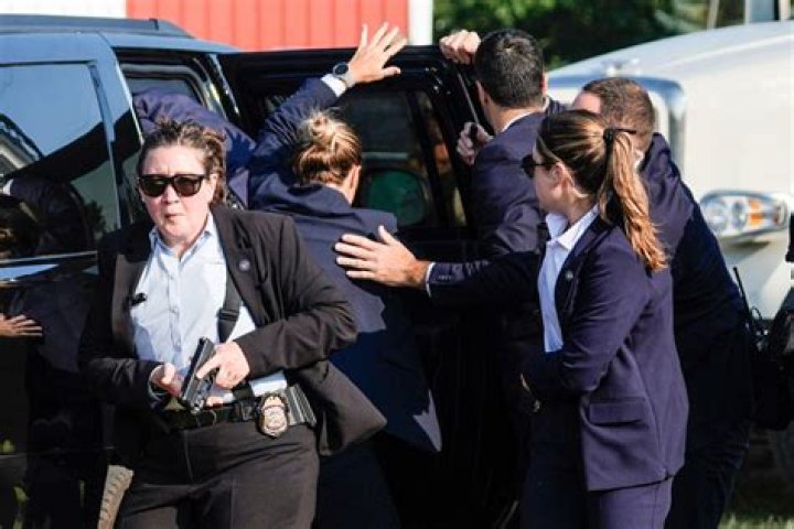 How Much Does A Secret Service Agent Make?