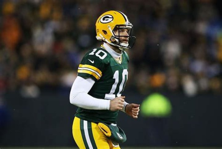 Seven NFL Quarterbacks Who Have Gotten Rich As A Career Backup