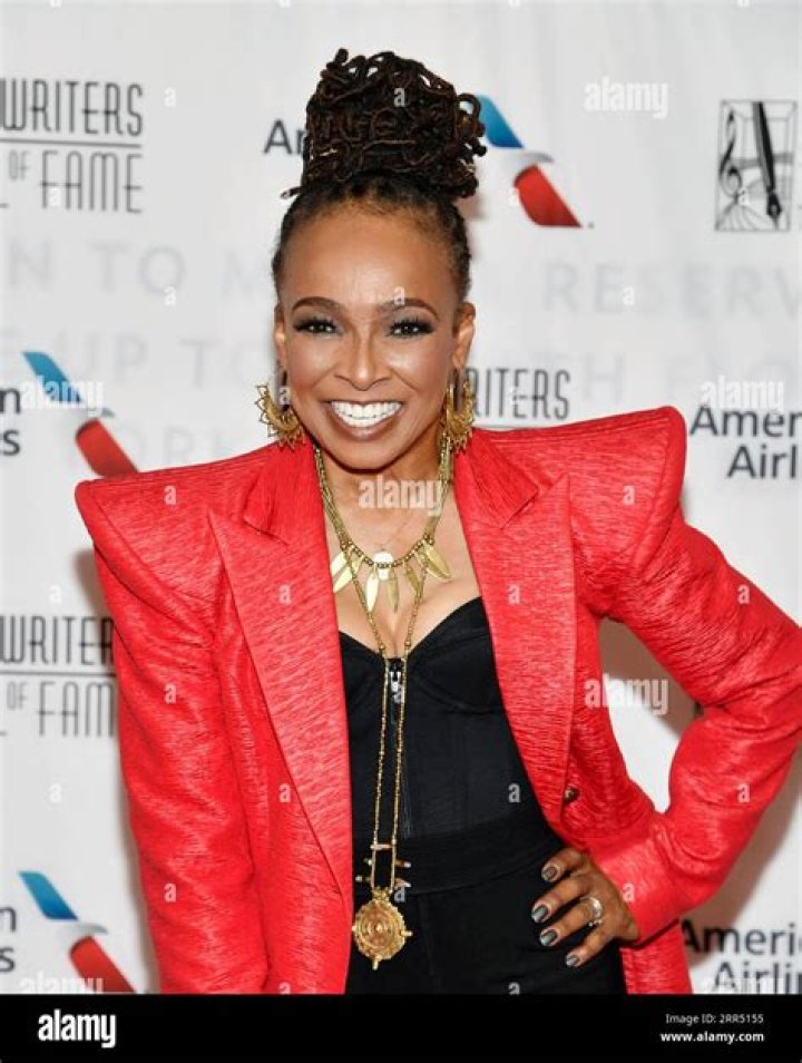 Siedah Garrett Net Worth | Celebrity Net Worth