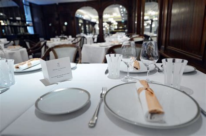 Singapore Restaurant Unveils $2 Million Dining Experience For Two